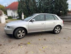 Silber Gebraucht 2001 Audi A3 Ambiente Limousine | 1.450 € (Superpreis)