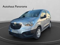 Grau Gebraucht 2021 Opel Combo Life Basis Van / Kleinbus | 16.990 € (Fairer Preis)
