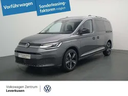 Indiumgrau Gebraucht 2024 VW Caddy Maxi Style Van / Kleinbus | 51.680 €