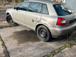 Beige Gebraucht 2002 Audi A3 Kleinwagen | 200 € (Superpreis)