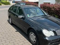 Schwarz Gebraucht 2003 Mercedes C180 Elegance Kombi | 1.600 € (Fairer Preis)
