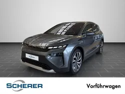 Graphitegrau metallic (metallic) Gebraucht 2025 Skoda Elroq SUV | 47.180 € (Fairer Preis)