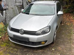Silber Gebraucht 2009 VW Golf VI Kombi | 4.400 € (Etwas zu teuer)