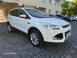 Frostweiß Gebraucht 2015 Ford Kuga Titanium SUV | 12.750 € (Guter Preis)