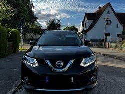 Schwarz Gebraucht 2016 Nissan X-Trail SUV | 11.500 € (Fairer Preis)