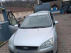 Silber Gebraucht 2008 Ford Focus Kombi | 2.100 € (Fairer Preis)