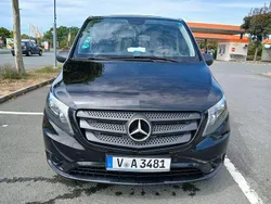 Schwarz Gebraucht 2016 Mercedes Vito Van / Kleinbus | 13.900 € (Teuer)