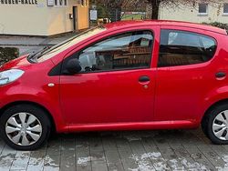 Rot Gebraucht 2009 Citroën C1 Kleinwagen | 1.999 € (Fairer Preis)