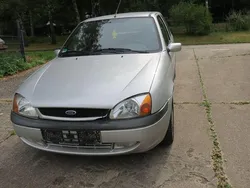 Silber Gebraucht 2001 Ford Fiesta Kleinwagen | 1.700 € (Fairer Preis)