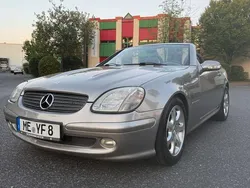 Grau Gebraucht 2003 Mercedes SLK200 Cabrio | 7.200 € (Etwas zu teuer)