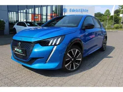 Vertigo) (blau Gebraucht 2021 Peugeot e-208 GT Kleinwagen | 19.990 € (Etwas zu teuer)