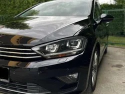 Schwarz Gebraucht 2016 VW Golf Sportsvan Highline Van / Kleinbus | 12.000 € (Fairer Preis)
