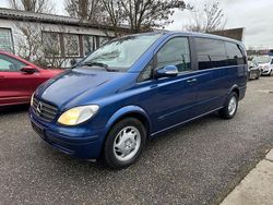 Blau Gebraucht 2007 Mercedes Viano Van / Kleinbus | 7.300 € (Guter Preis)