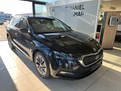 Schwarz Gebraucht 2022 Skoda Octavia Tour Kombi | 19.900 € (Guter Preis)