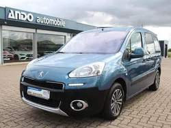 Blau Gebraucht 2014 Peugeot Partner Active Van / Kleinbus | 6.900 € (Guter Preis)