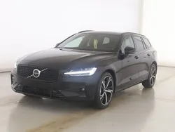 Onyx black / metallic Gebraucht 2024 Volvo V60 Plus Kombi | 39.700 € (Fairer Preis)