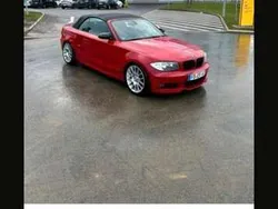 Rot Gebraucht 2009 BMW 118 Cabriolet Cabrio | 6.800 € (Etwas zu teuer)