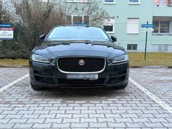 Schwarz Gebraucht 2017 Jaguar XE Limousine | 14.500 € (Superpreis)