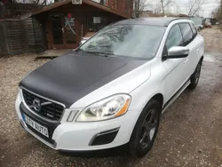 Weiß Gebraucht 2012 Volvo XC60 R-Design SUV | 10.870 € (Fairer Preis)