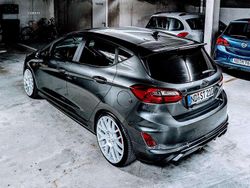 Grau Gebraucht 2020 Ford Fiesta S Kleinwagen | 17.900 € (Fairer Preis)