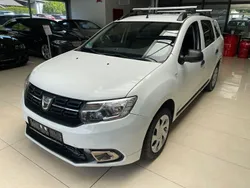 Weiß Gebraucht 2018 Dacia Logan MCV Essentiel Kombi | 4.999 € (Guter Preis)
