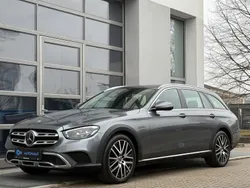 Selenitgrau Gebraucht 2021 Mercedes E220 Kombi | 30.890 € (Teuer)