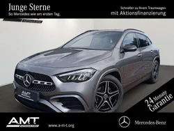 Grau Gebraucht 2024 Mercedes GLA200 AMG SUV | 43.800 € (Teuer)