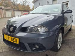 Grau Gebraucht 2006 Seat Ibiza Comfort Limousine | 2.990 € (Teuer)