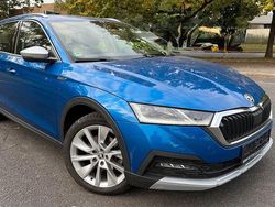 Blau Gebraucht 2022 Skoda Octavia Scout Kombi | 23.990 € (Fairer Preis)
