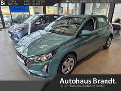 Gruen Gebraucht 2024 Hyundai i20 Select Limousine | 18.990 € (Teuer)