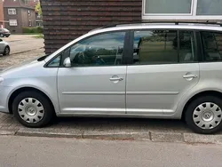 Silber Gebraucht 2008 VW Touran Van / Kleinbus | 4.000 € (Fairer Preis)