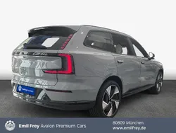 Grau Gebraucht 2025 Volvo EX90 Ultra SUV | 79.890 €