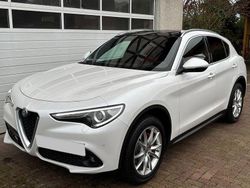 Bianco trofeo Gebraucht 2018 Alfa Romeo Stelvio Super SUV | 32.490 € (Teuer)