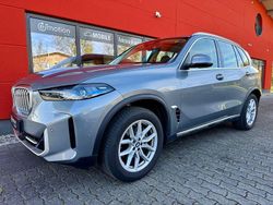 Skyscraper Gebraucht 2024 BMW X5 Sport Line SUV | 68.980 €