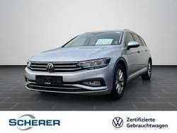 Scale silvermetallic Gebraucht 2023 VW Passat Business Kombi | 24.280 € (Guter Preis)