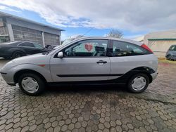 Silber Gebraucht 2004 Ford Focus Coupé | 1.999 € (Fairer Preis)