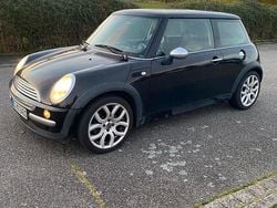 Schwarz Gebraucht 2003 Mini ONE Kleinwagen | 1.390 € (Guter Preis)