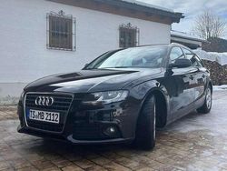 Schwarz Gebraucht 2009 Audi A4 Attraction Kombi | 5.800 € (Fairer Preis)