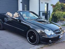 Schwarz Gebraucht 2004 Mercedes CLK320 Elegance Cabrio | 6.666 € (Fairer Preis)