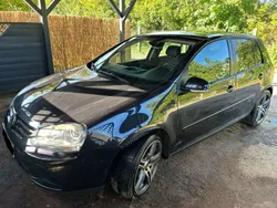 Schwarz Gebraucht 2005 VW Golf IV Sportline Limousine | 3.799 € (Etwas zu teuer)