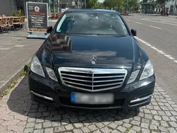 Schwarz Gebraucht 2010 Mercedes E220 Limousine | 9.500 € (Fairer Preis)