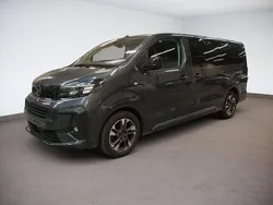 Grau Gebraucht 2024 Opel Zafira Life Van | 33.580 € (Superpreis)