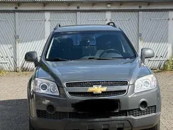 Grau Gebraucht 2010 Chevrolet Captiva SUV | 4.200 € (Fairer Preis)