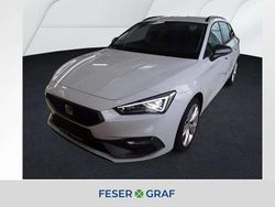 Glacial weiß metallic Gebraucht 2025 Seat Leon FR Kombi | 27.880 € (Fairer Preis)