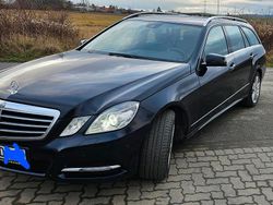 Blau Gebraucht 2012 Mercedes E220 Kombi | 10.500 € (Fairer Preis)