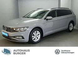 Mondsteingrau Gebraucht 2022 VW Passat Business Kombi | 23.870 € (Fairer Preis)