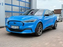 Blau Gebraucht 2023 Ford Mustang Mach-E Premium SUV | 36.900 € (Fairer Preis)
