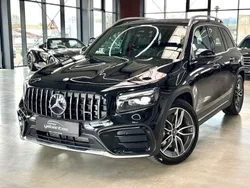 Kosmosschwarz metalliclack Gebraucht 2024 Mercedes GLB35 AMG SUV | 56.800 €