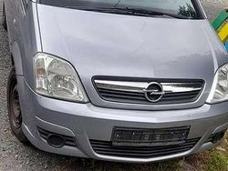 Gebraucht 2006 Opel Meriva Edition Van / Kleinbus | 1.100 € (Superpreis)