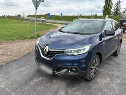 Blau Gebraucht 2016 Renault Kadjar Bose Edition SUV | 10.499 € (Fairer Preis)